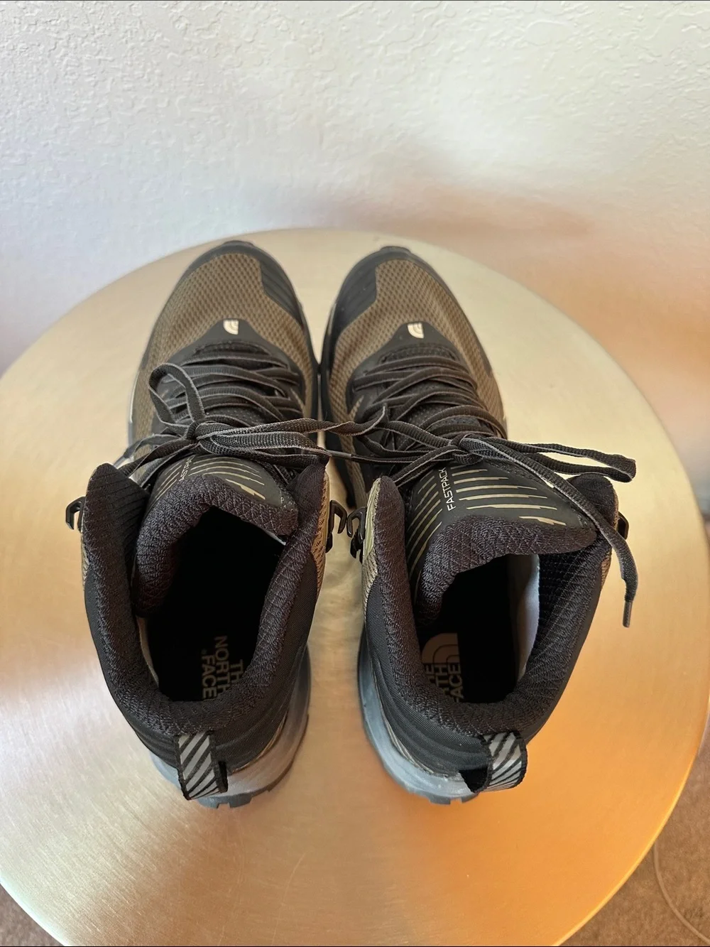 The North Face Men's VECTIV Mid Hiking Boots - Olive Green & Black Like New Sz11